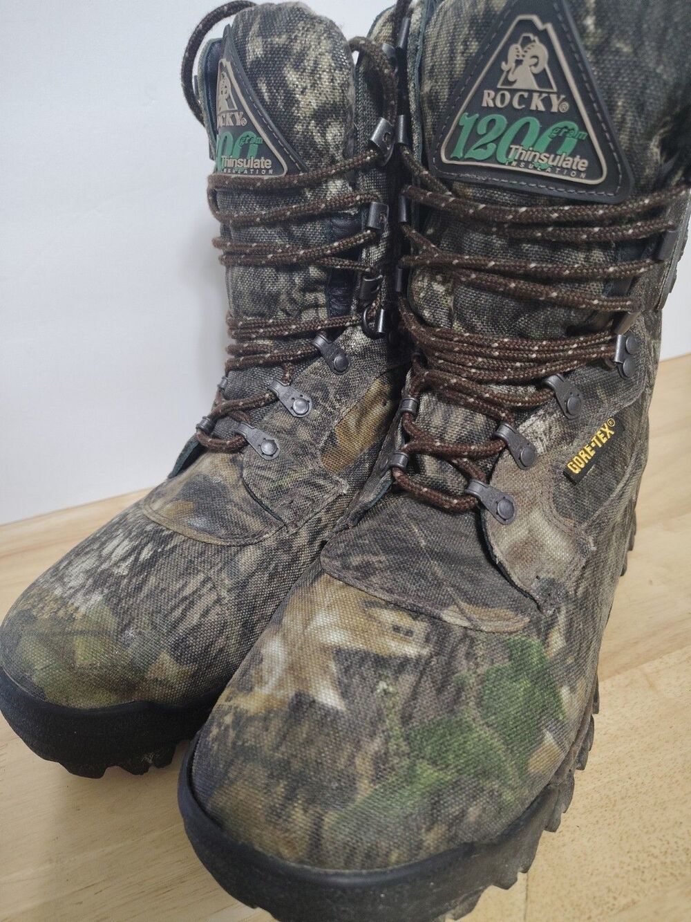 Rocky Camo Bear Trax Series 8973 Gore-Tex  Boots Mens 8.5 W 1200 gr. Insulated - Picture 4 of 16
